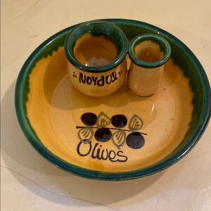Vintage Hand Painted Ceramic Olive Dish w/Pitter &‎ Toothpick Holder 7” Wide.